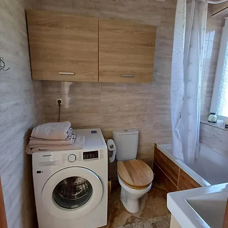 Dom U Iwony 度假居 斯维诺乌伊希切